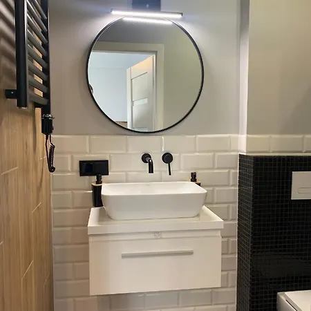 Goscinne Bursztyn Δωμάτια σε οικογενειακή κατοικία Miedzyzdroje