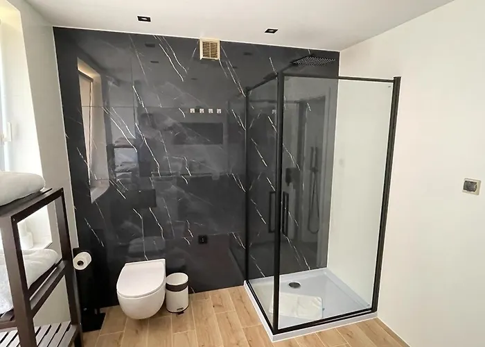 Goscinne Bursztyn Międzyzdroje