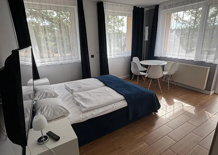 Goscinne Bursztyn * Miedzyzdroje